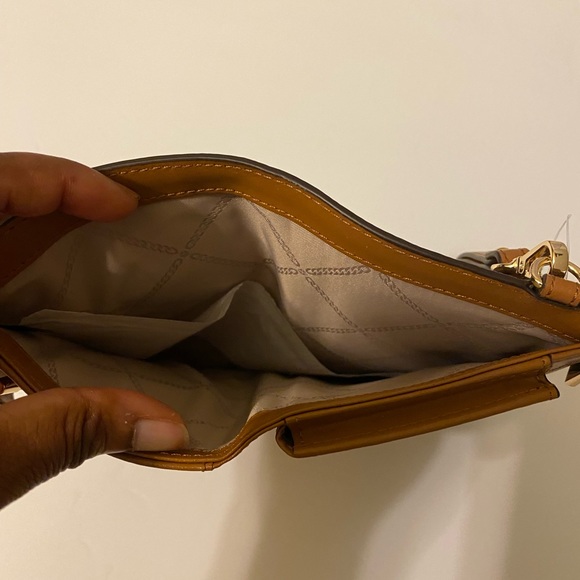 MK wristlet - Picture 4 of 6